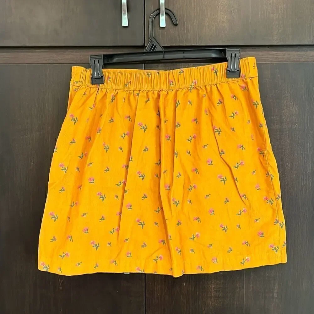 American Eagle Yellow Floral Button‎ Front Corduroy Skirt Medium